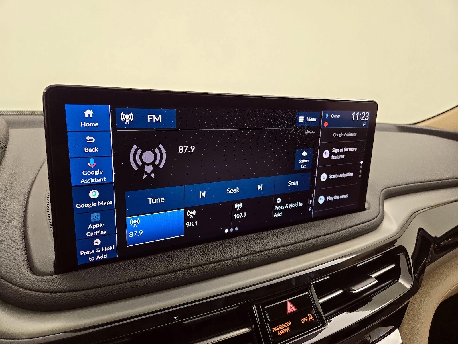 2025 Acura MDX Base - Photo 17