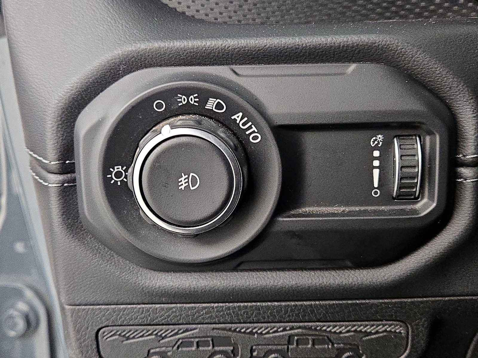 2024 Jeep Wrangler 4-Door Rubicon - Photo 14