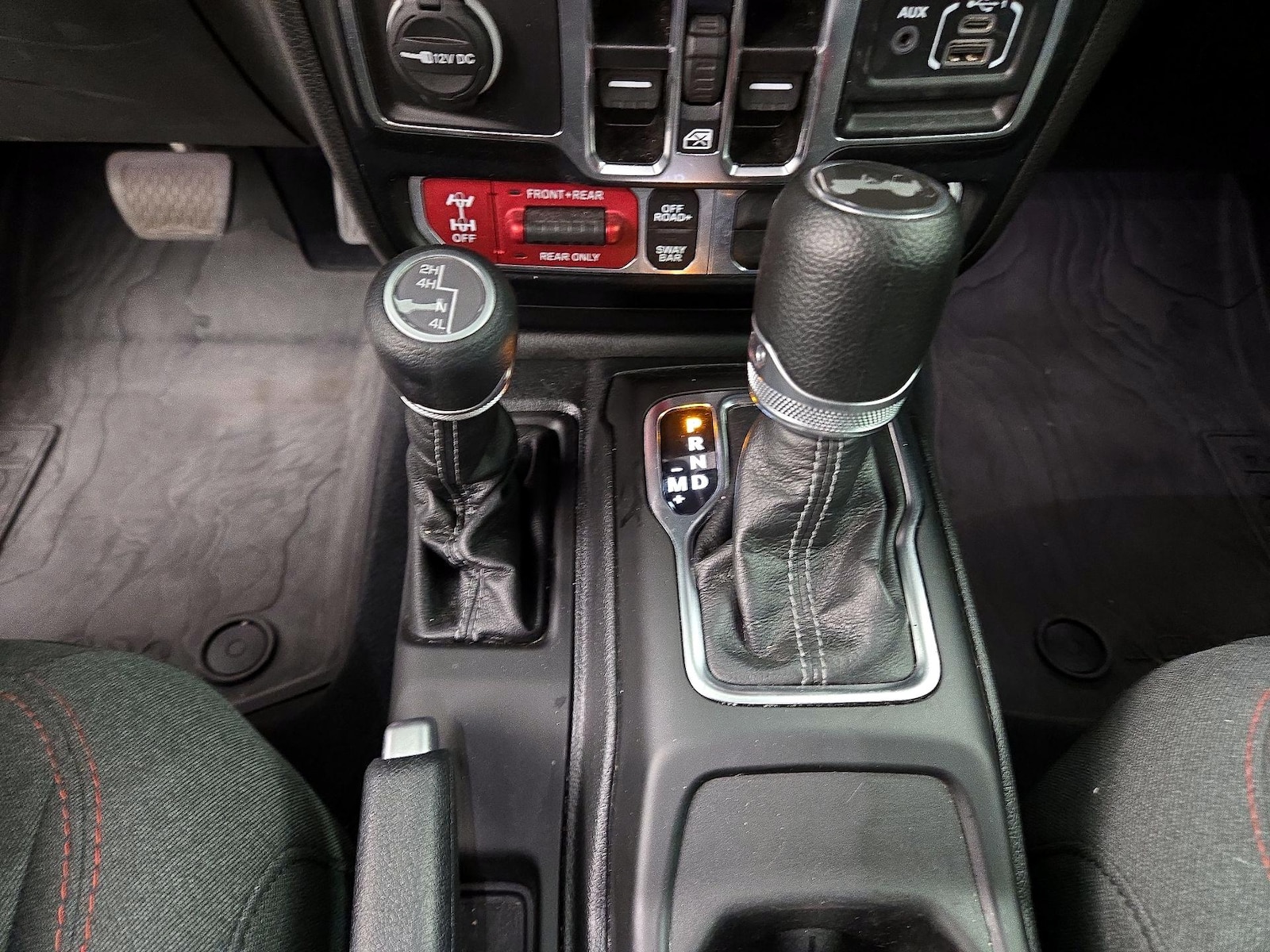 2024 Jeep Wrangler 4-Door Rubicon - Photo 19