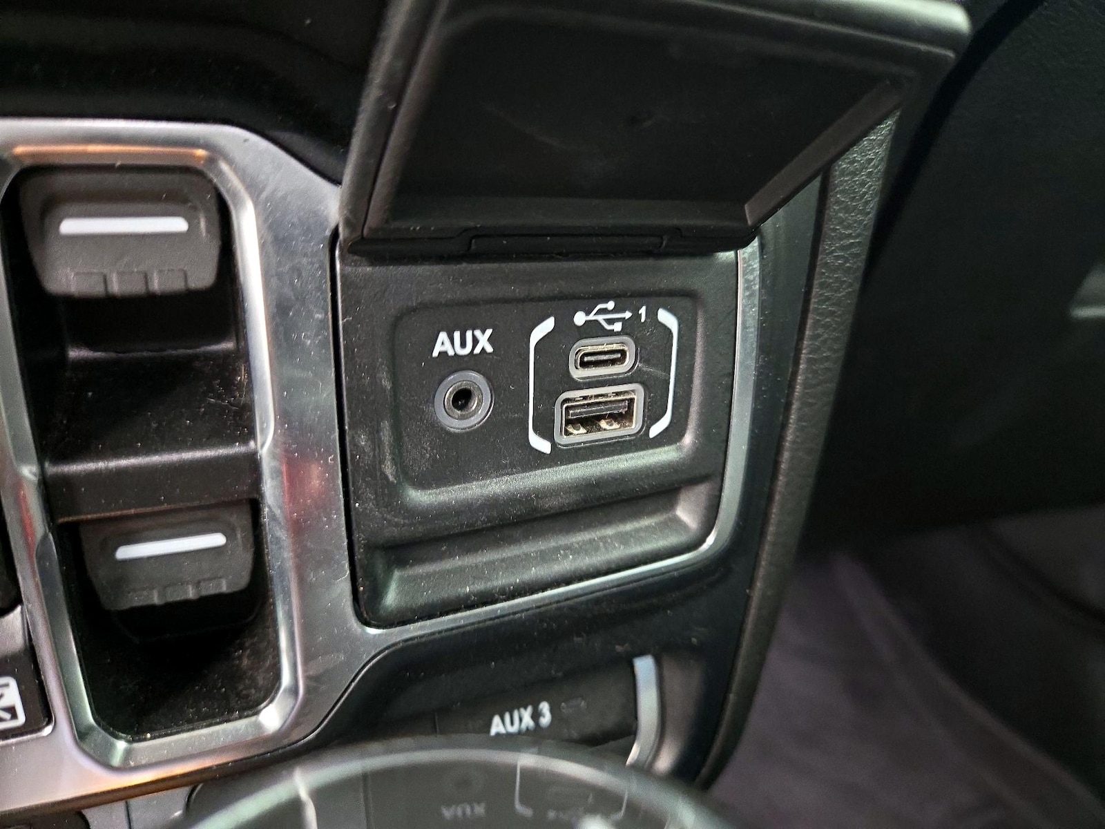 2024 Jeep Wrangler 4-Door Rubicon - Photo 20