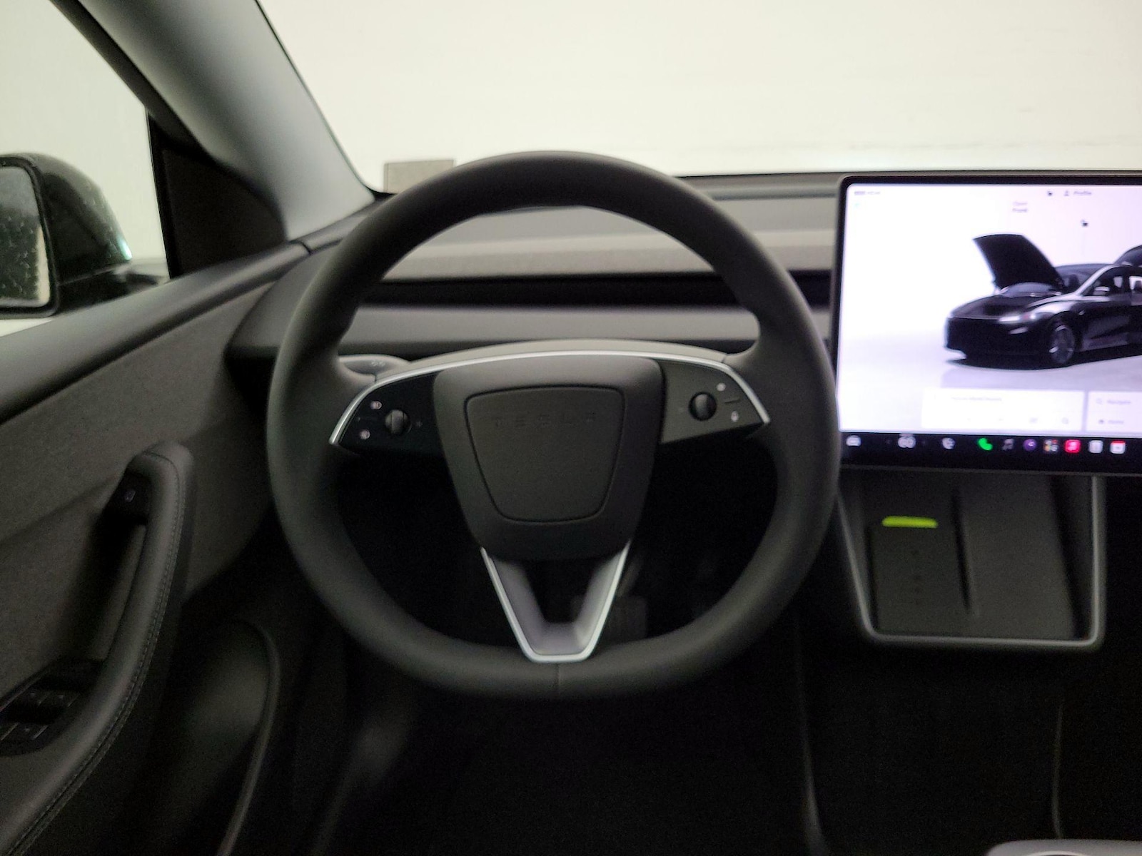 2026 Tesla Model Y Standard - Photo 11