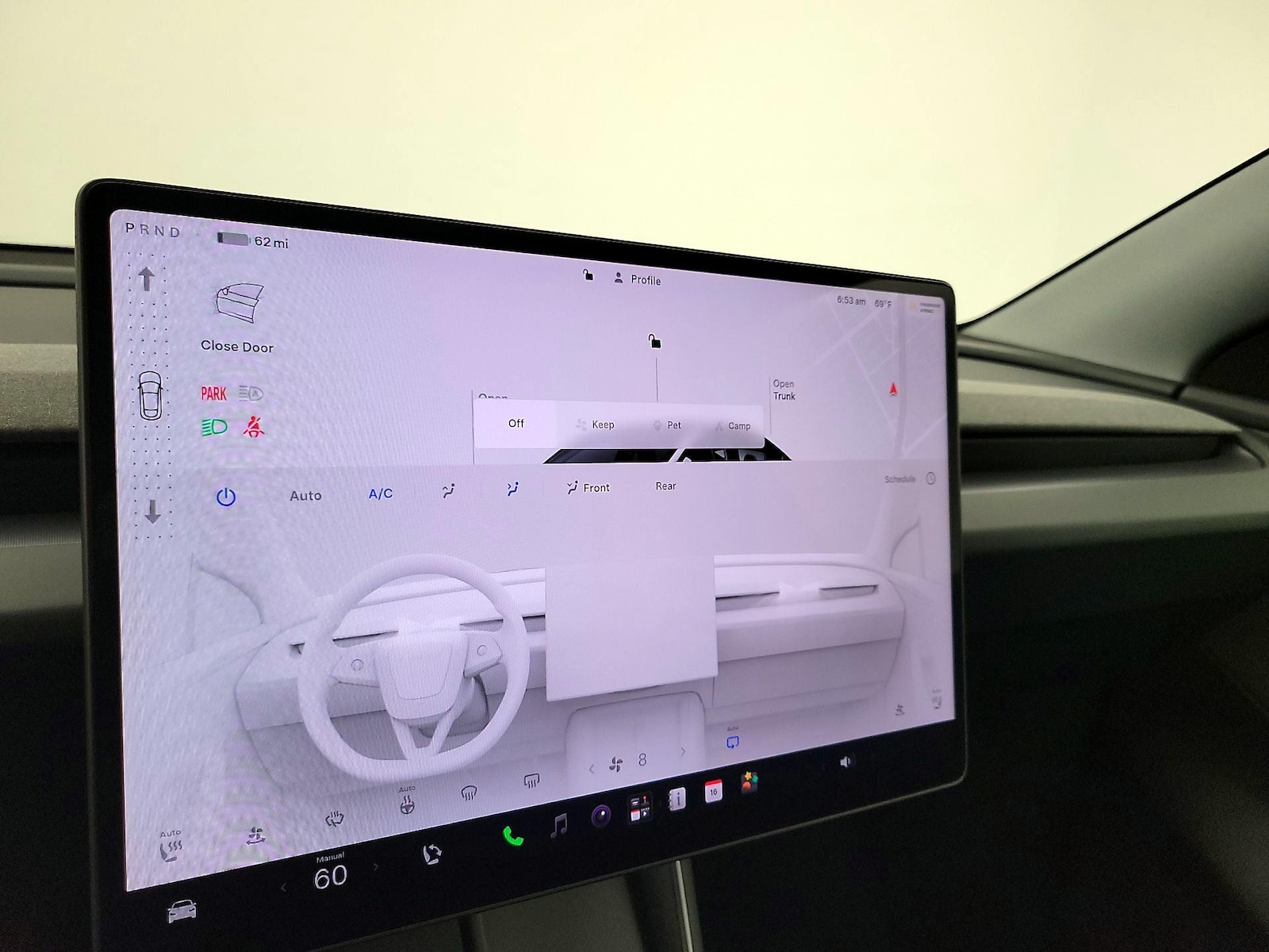 2026 Tesla Model Y Standard - Photo 17
