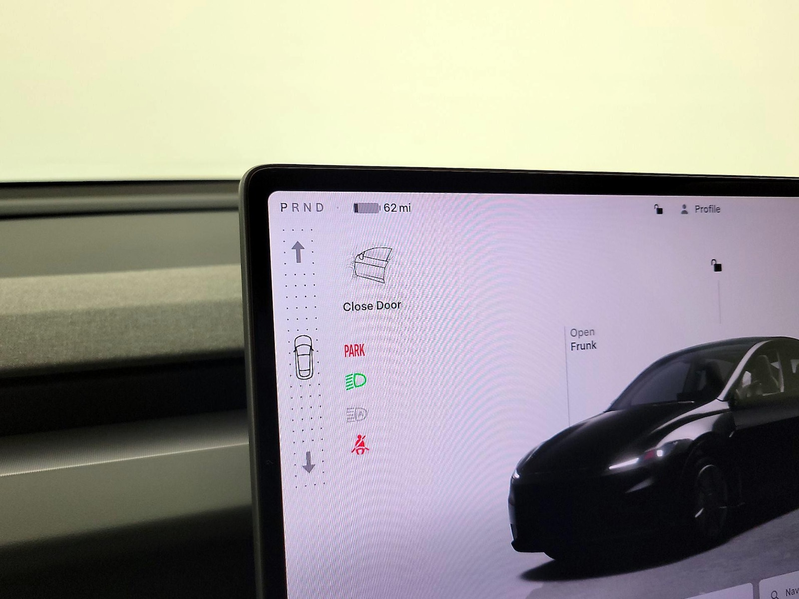2026 Tesla Model Y Standard - Photo 18