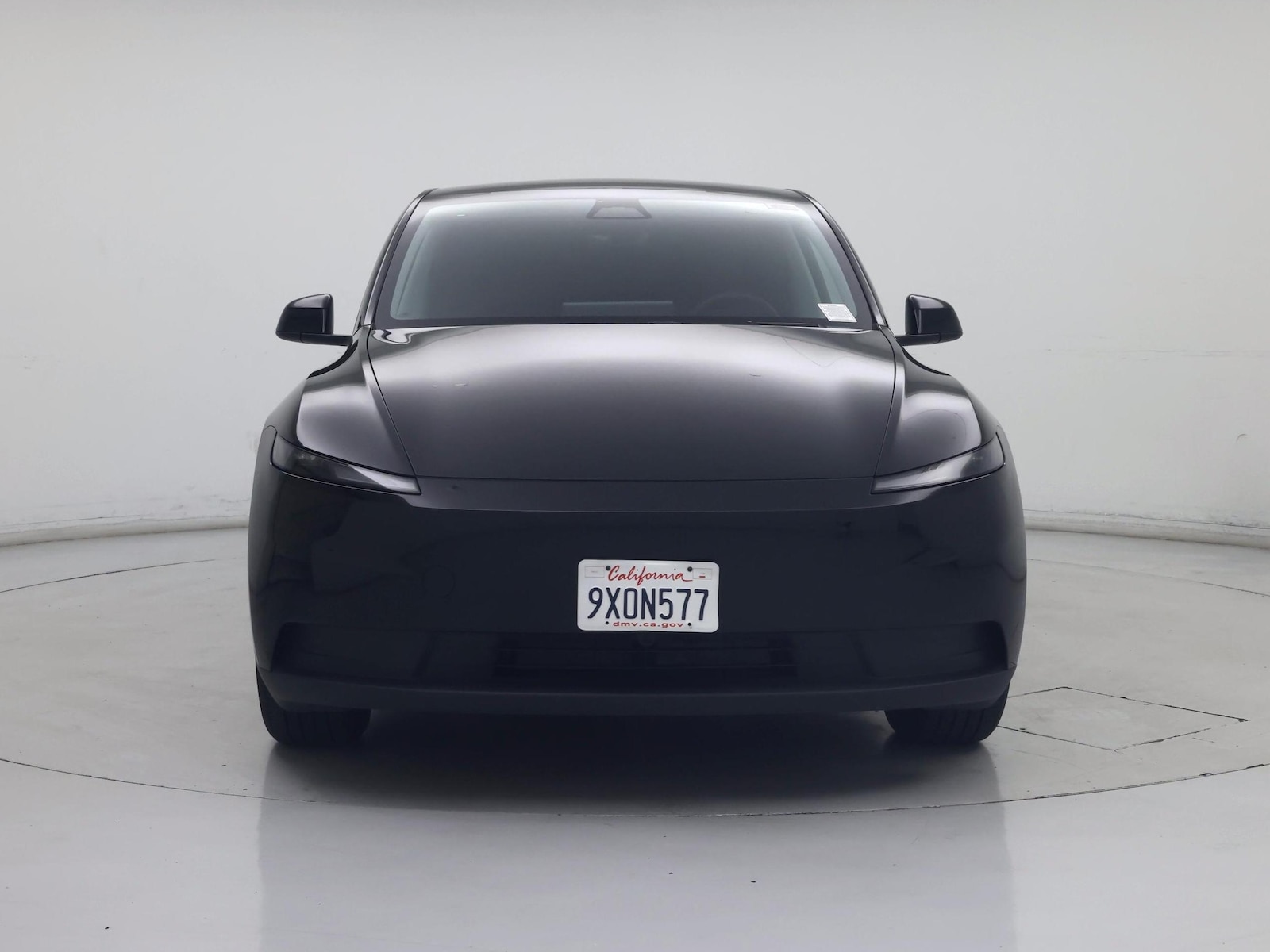 2026 Tesla Model Y Standard - Photo 6