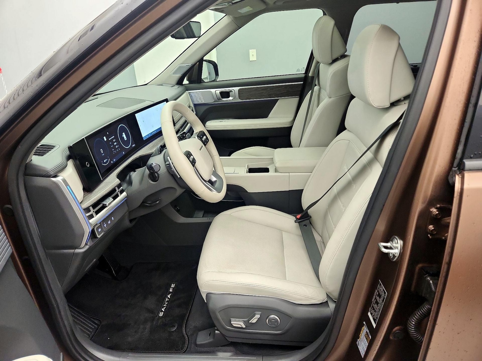 2024 Hyundai Santa Fe Limited - Photo 12