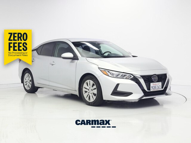 Silver 2023 Nissan Sentra Sedan Front-Wheel Drive Automatic