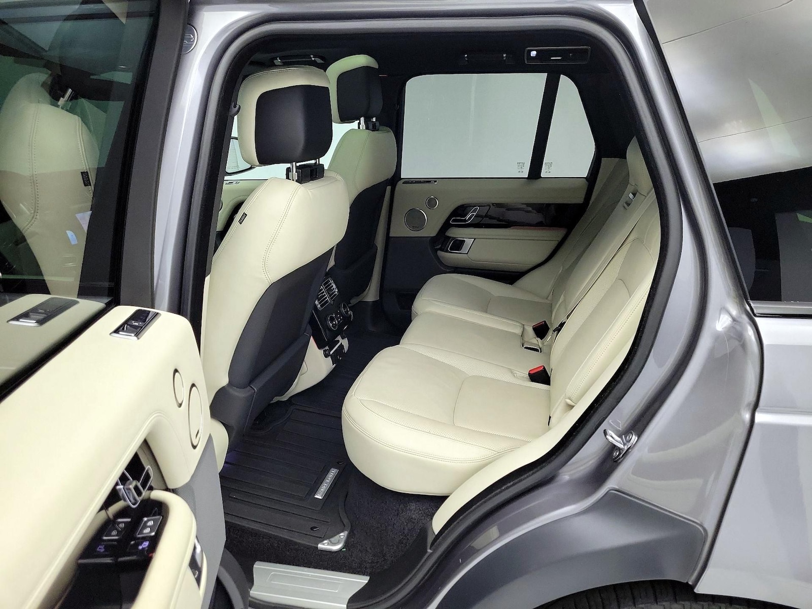Rear Air Conditioning