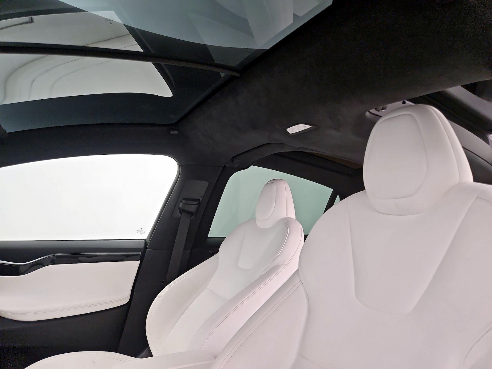 Skylight(s) & Overhead Airbags