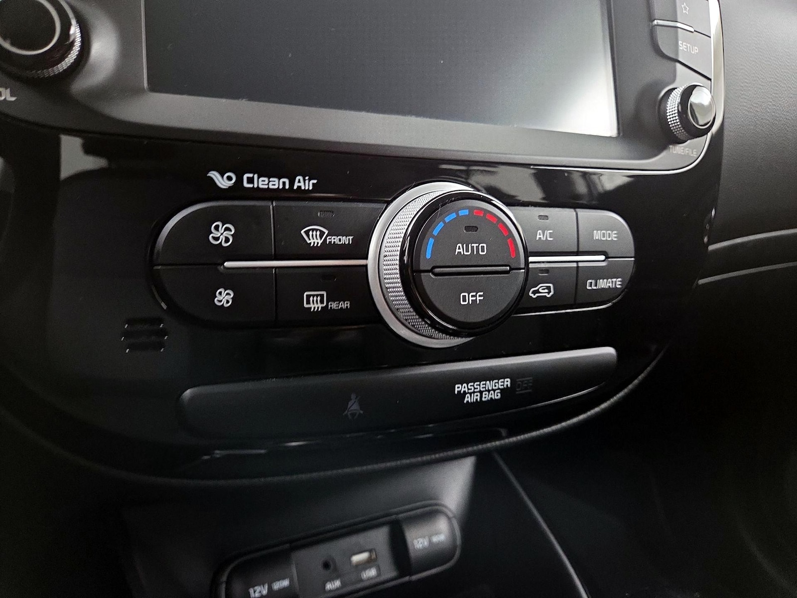 2019 Kia Soul + - Photo 18