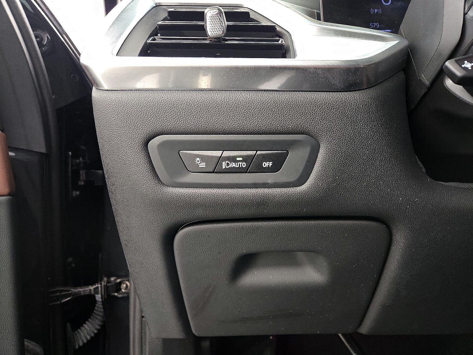 2026 BMW X5 40i - Photo 14