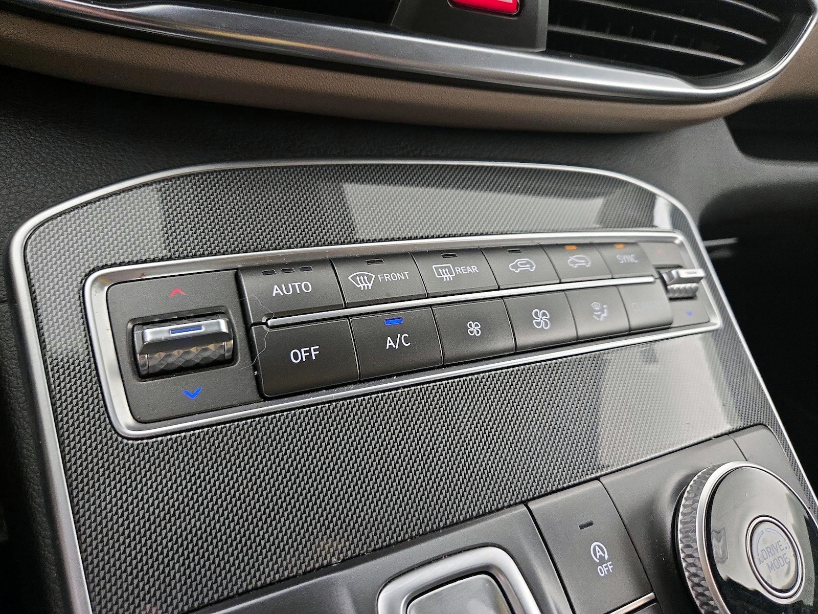 2022 Hyundai Santa Fe SEL - Photo 17