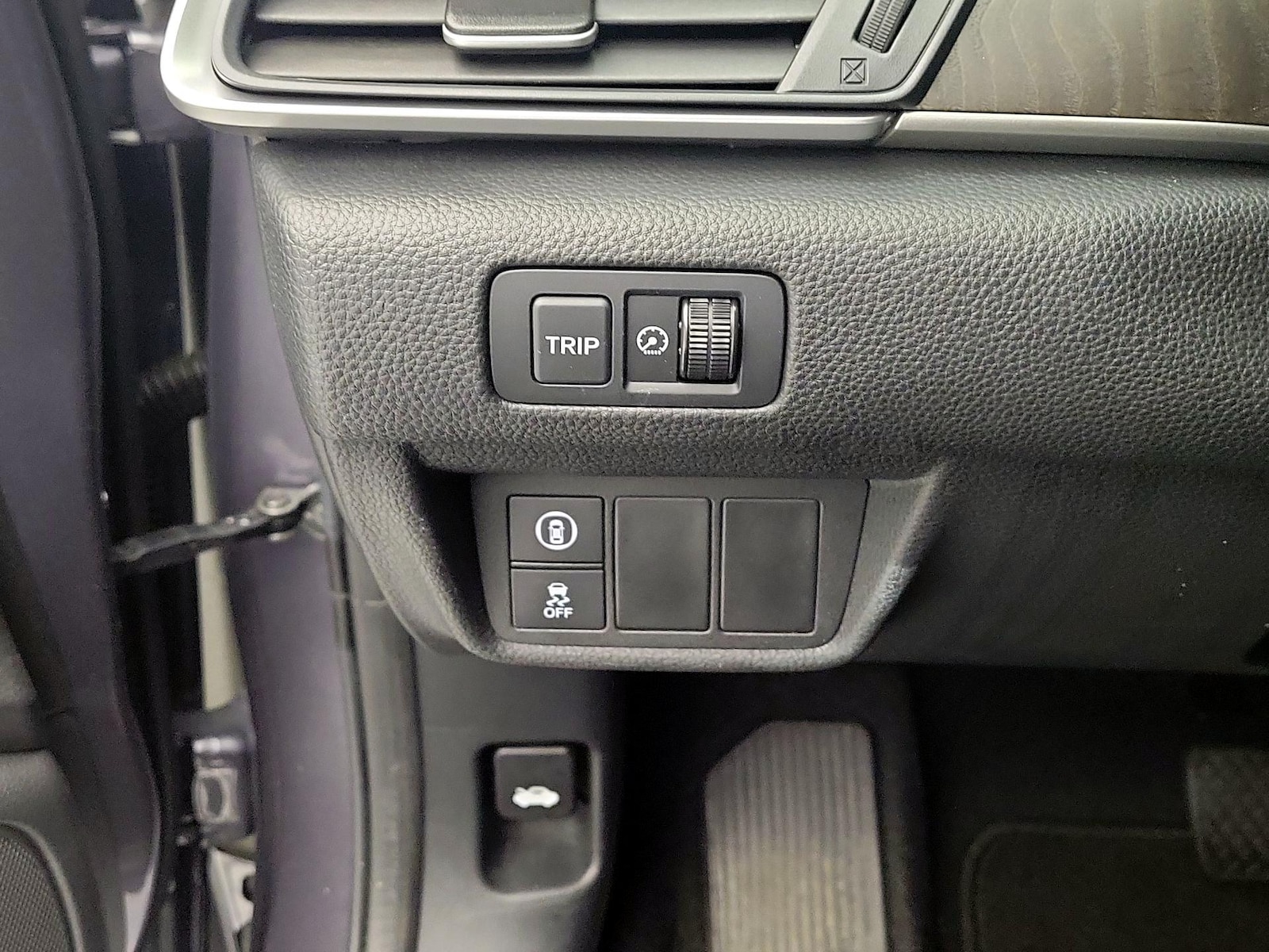 2020 Honda Accord EX - Photo 14
