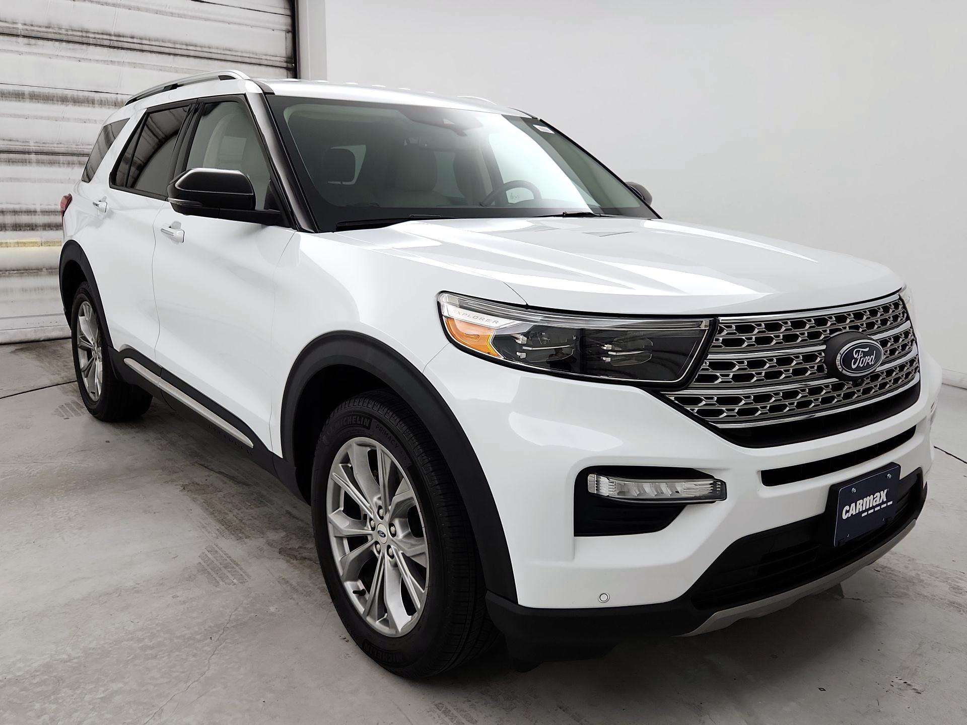 White 2022 Ford Explorer SUV / Crossover All-Wheel Drive Automatic