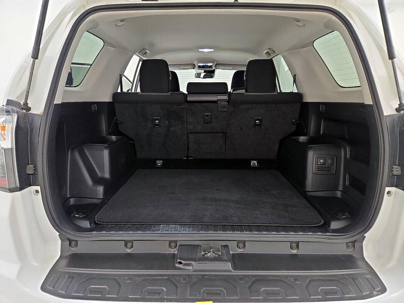2023 Toyota 4Runner SR5 - Photo 21