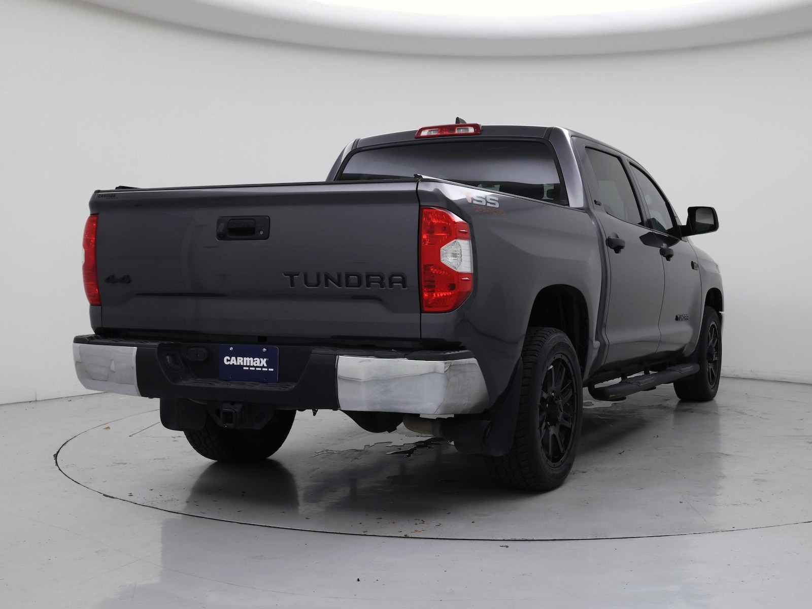 2021 Toyota Tundra SR5 - Photo 9