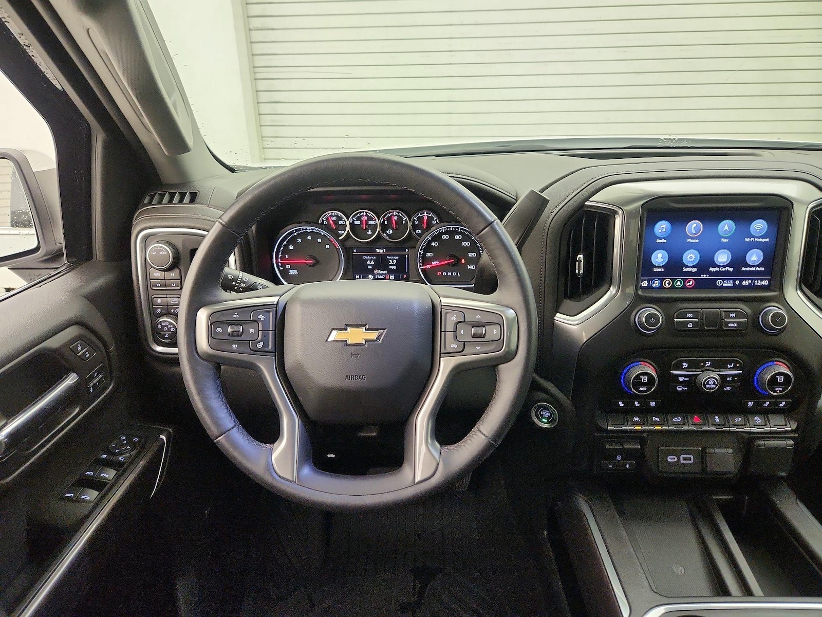 2022 Chevrolet Silverado 1500 Limited LTZ - Photo 11