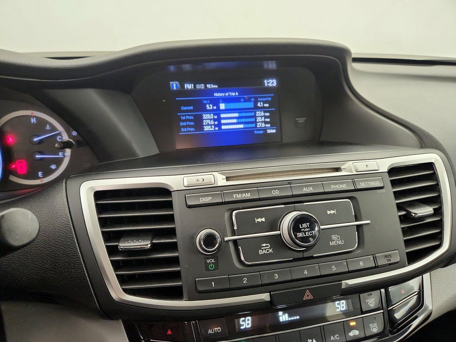 2017 Honda Accord LX - Photo 16