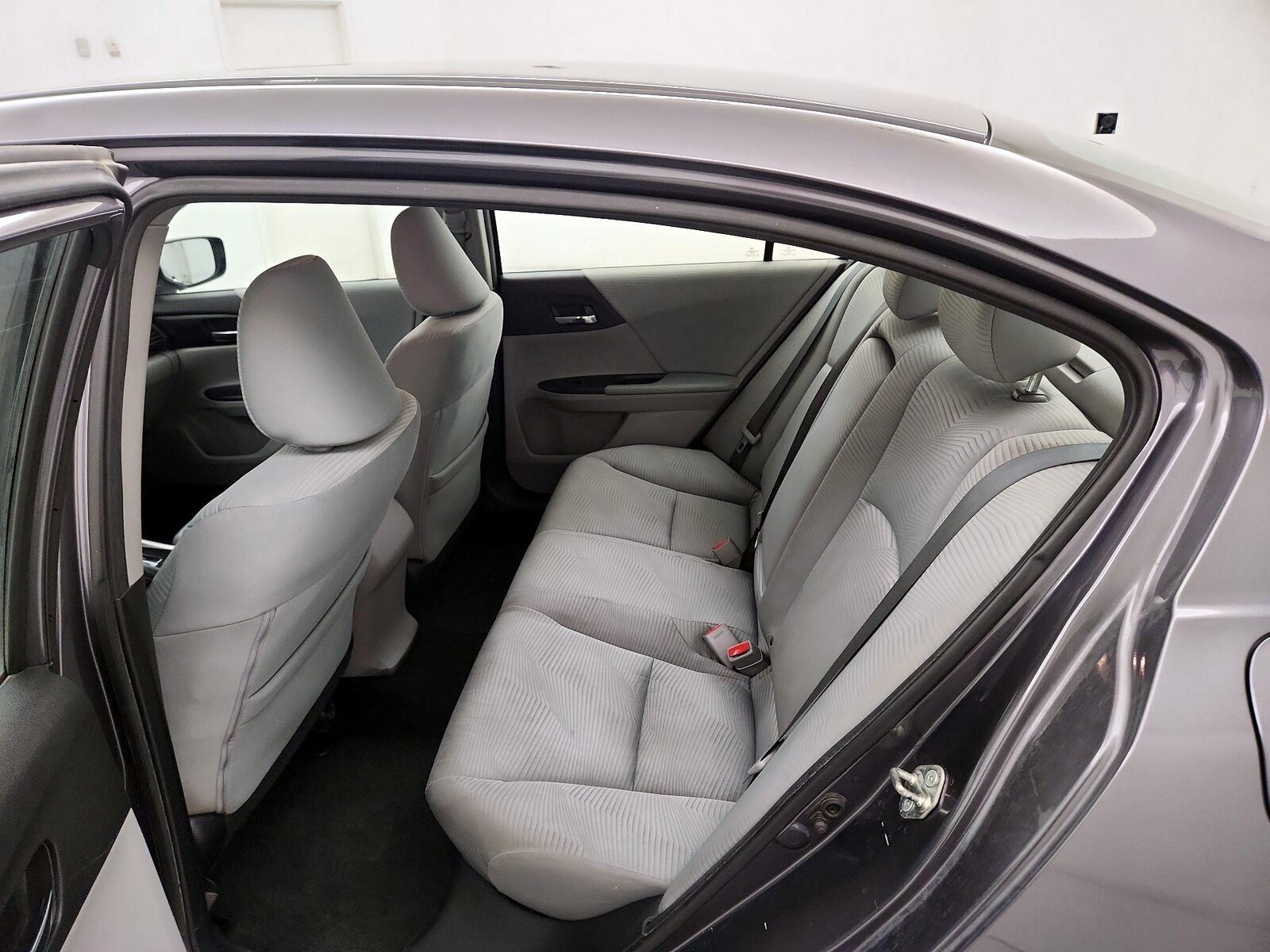 2017 Honda Accord LX - Photo 20