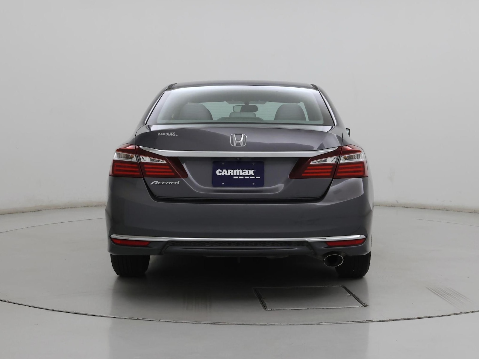2017 Honda Accord LX - Photo 7