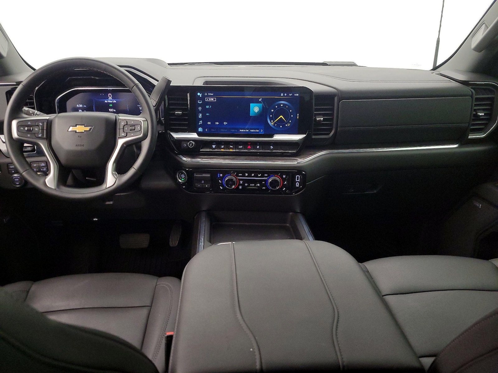 2024 Chevrolet Silverado 3500HD LTZ - Photo 10