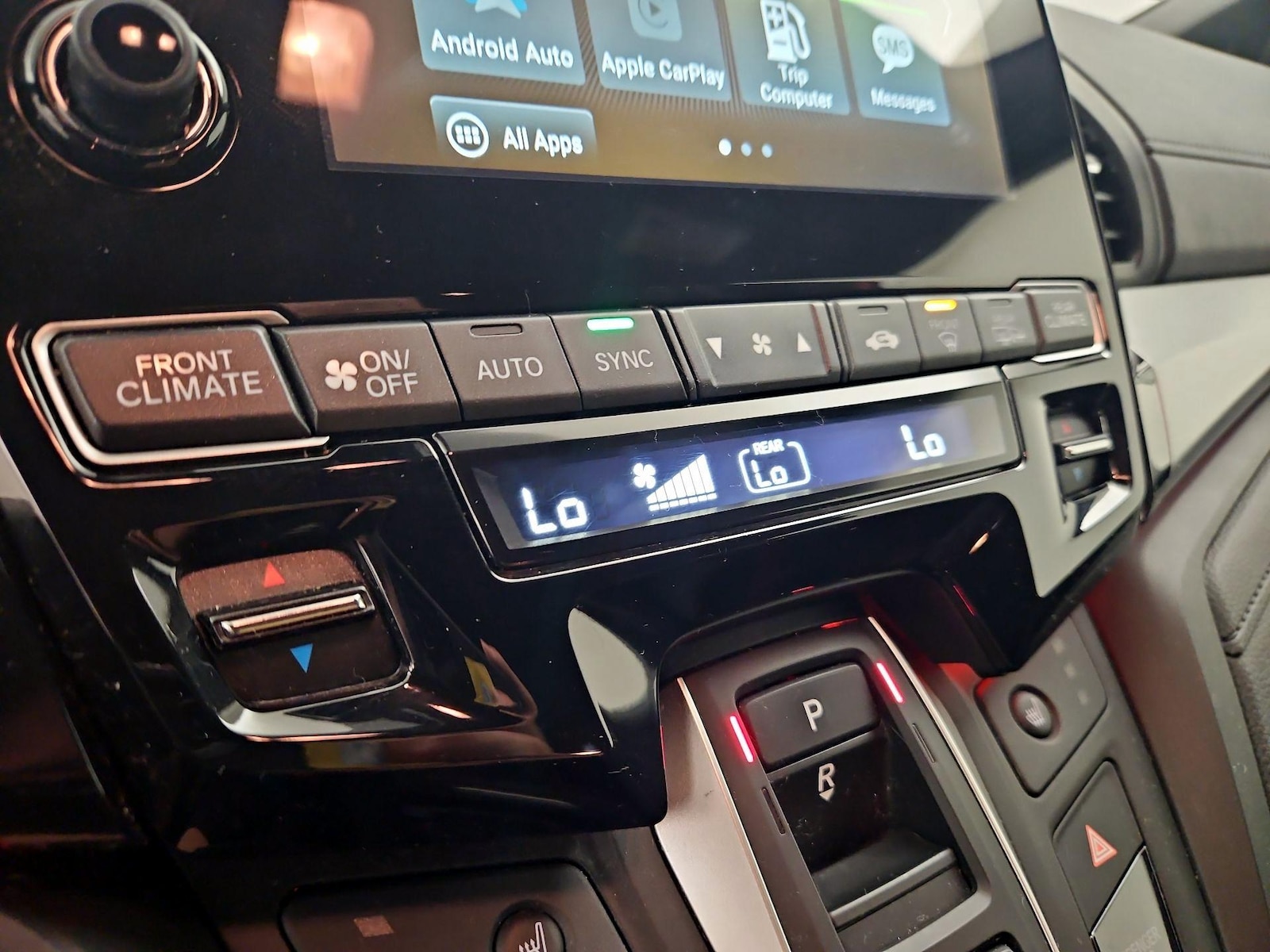 2023 Honda Odyssey SPORT - Photo 17
