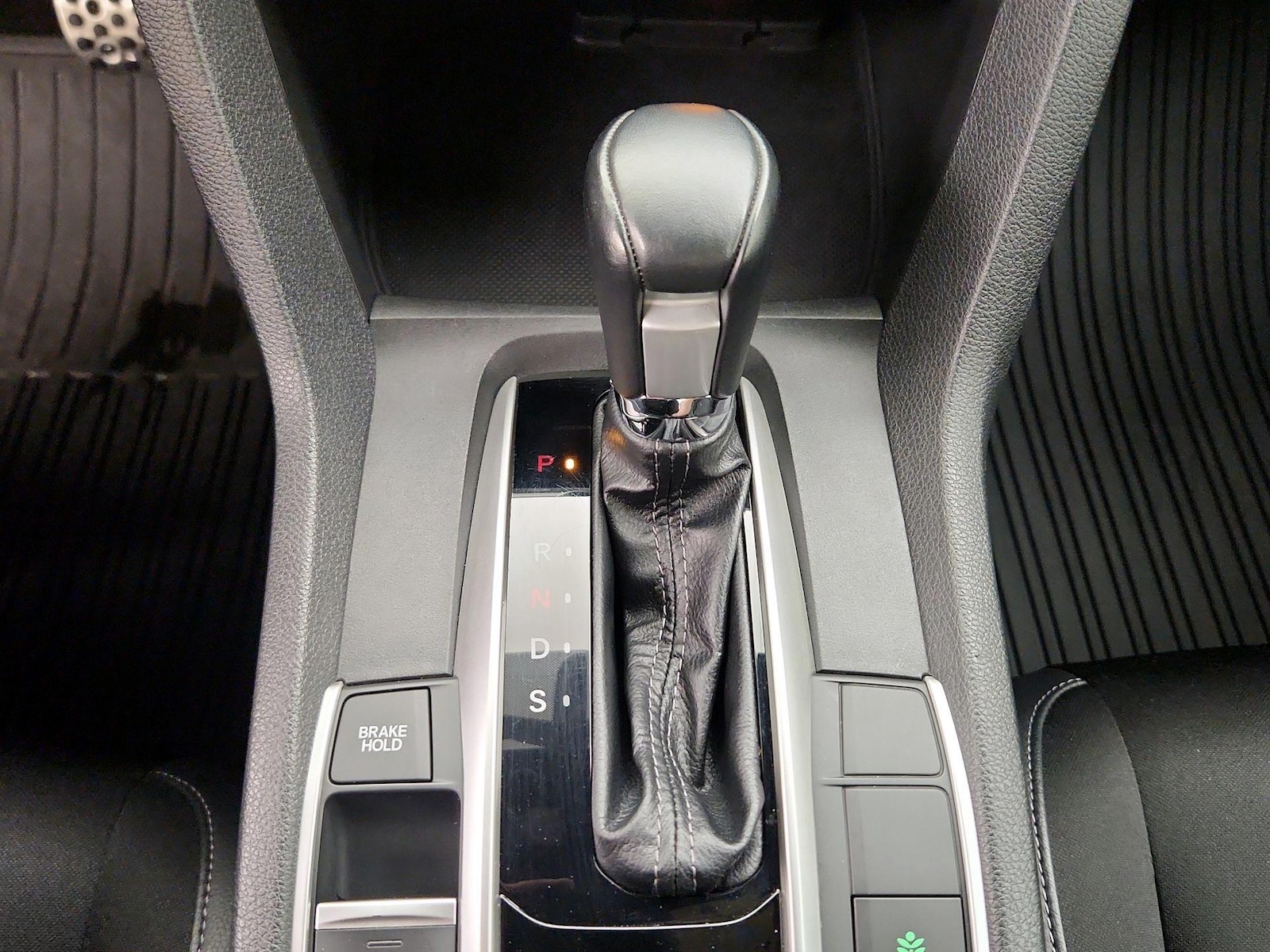 2019 Honda Civic Sport - Photo 18
