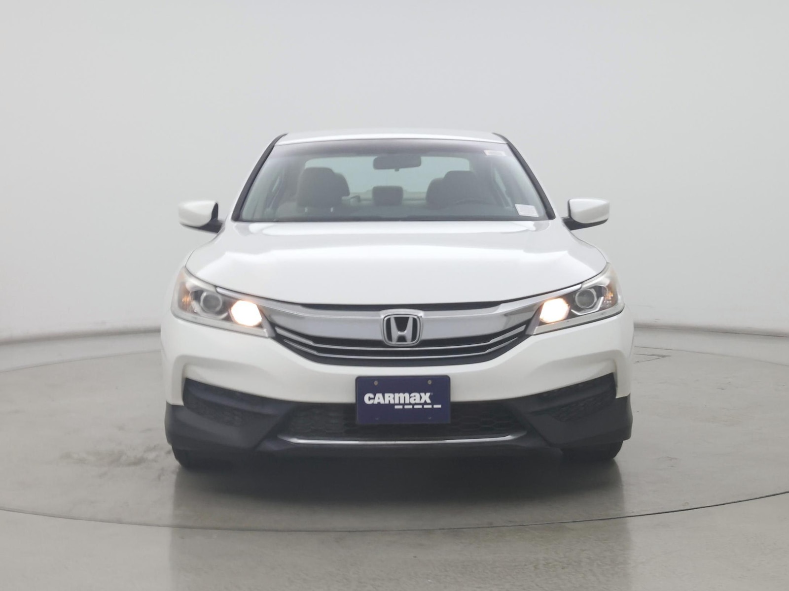 2017 Honda Accord LX - Photo 6