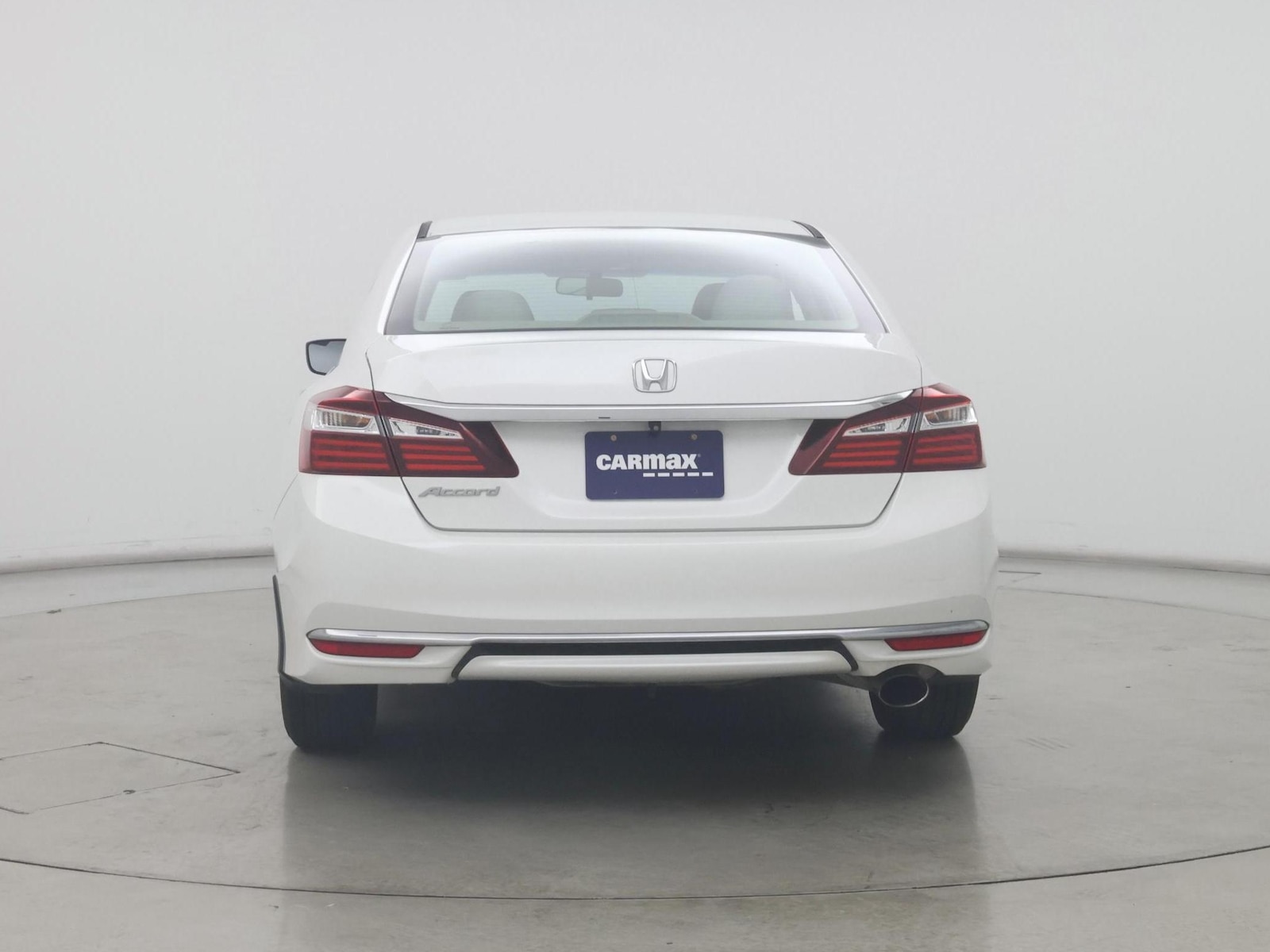 2017 Honda Accord LX - Photo 7