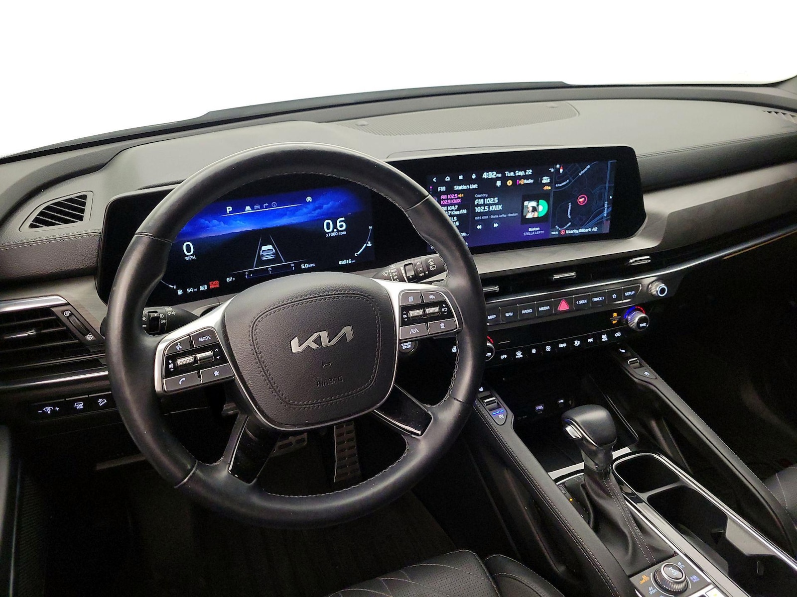 Apple CarPlay® & Android Auto™