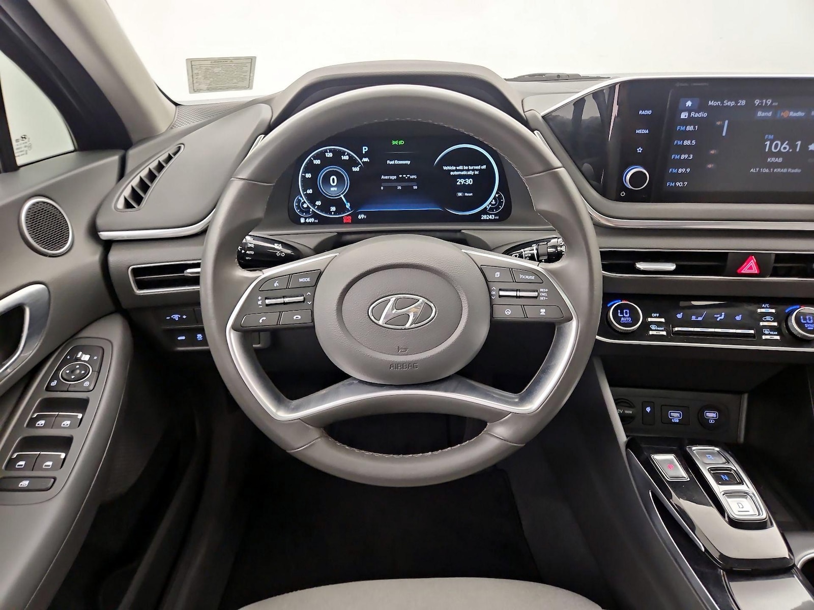 2021 Hyundai Sonata SEL - Photo 11