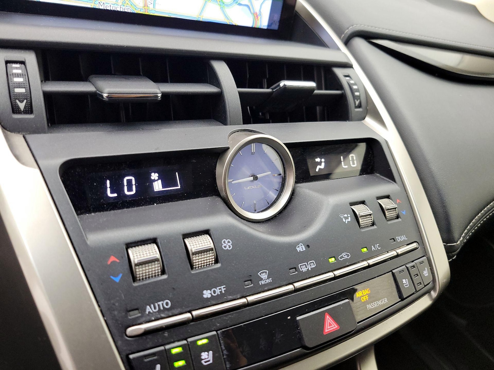 2019 Lexus NX 300 - Photo 18