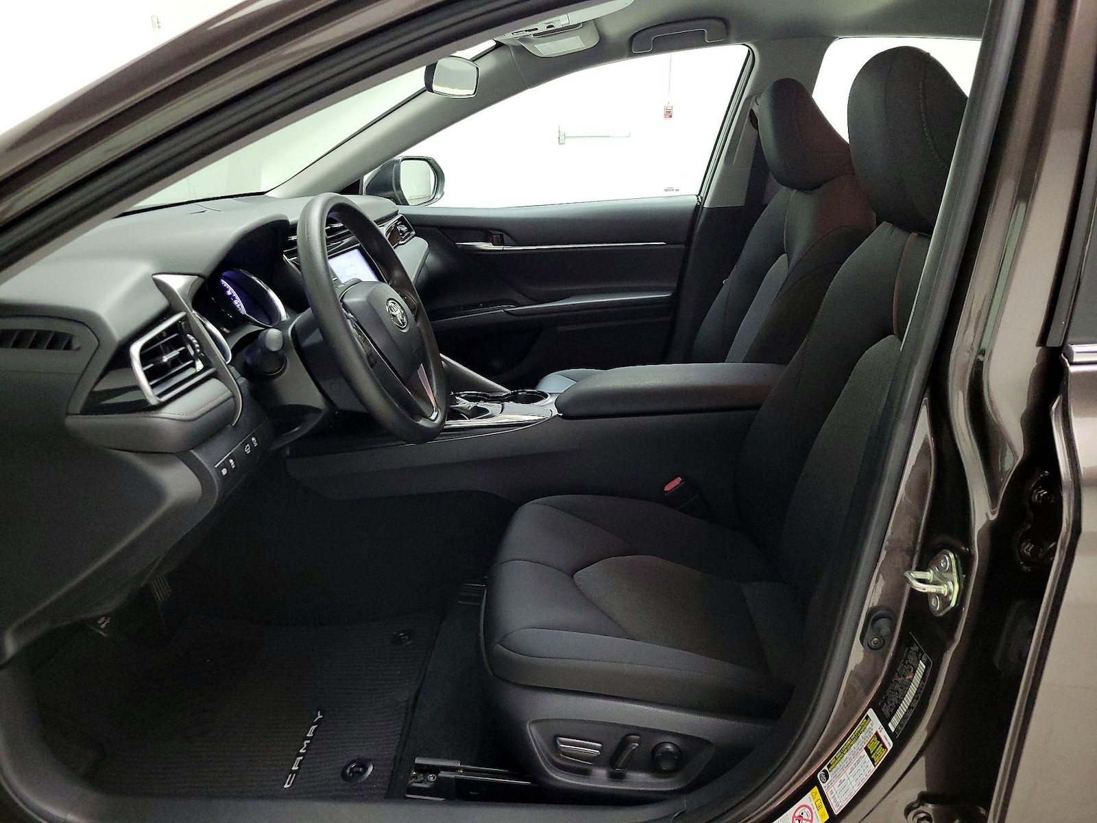 Power Seat(s) & Side Airbags