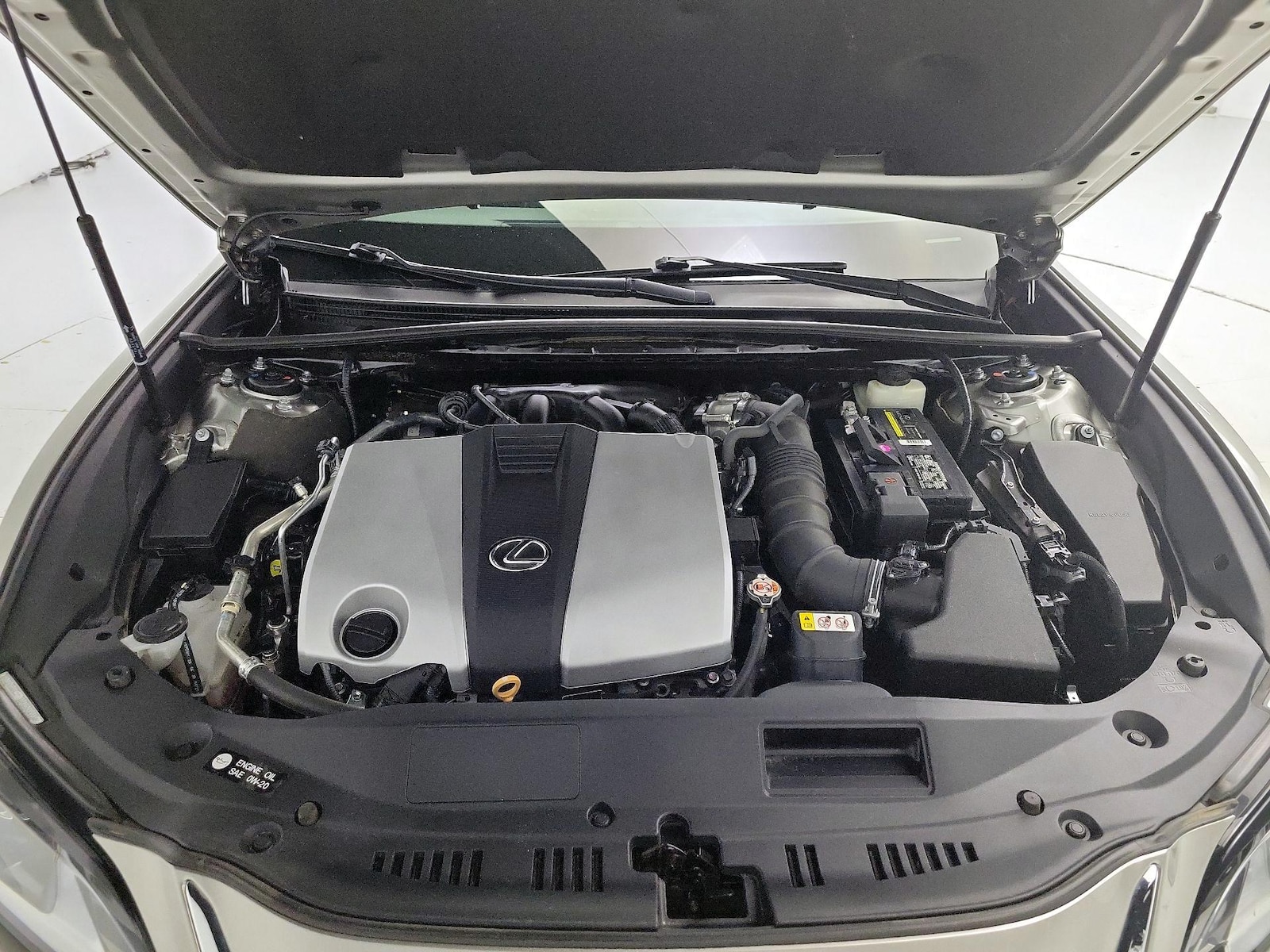 2021 Lexus ES 350 - Photo 24