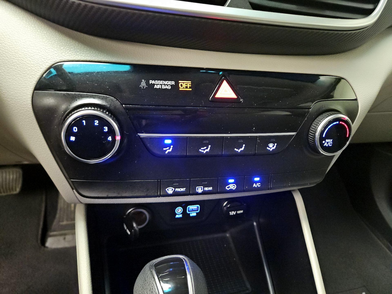 2019 Hyundai Tucson SE - Photo 17