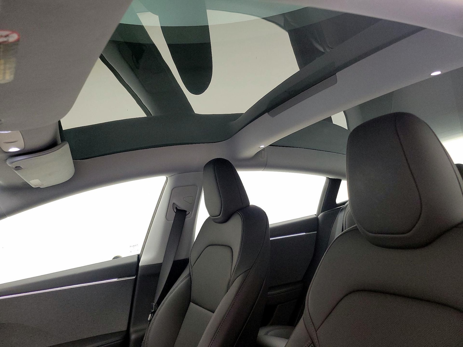 2025 Tesla Model 3 Long Range - Photo 21