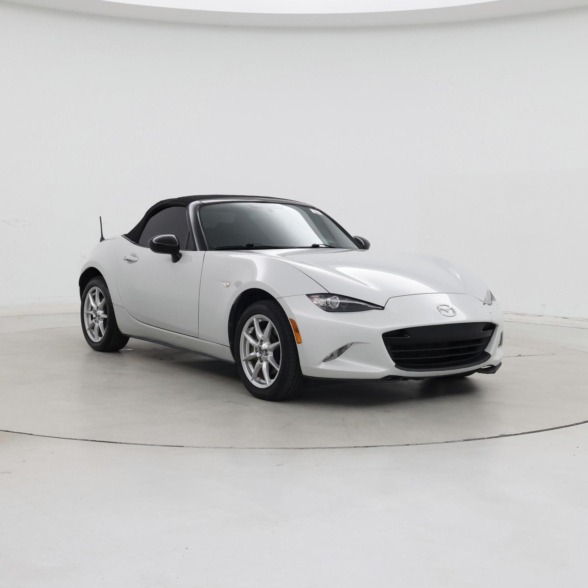 White 2017 Mazda MX-5 Miata Convertible Rear-Wheel Drive Manual