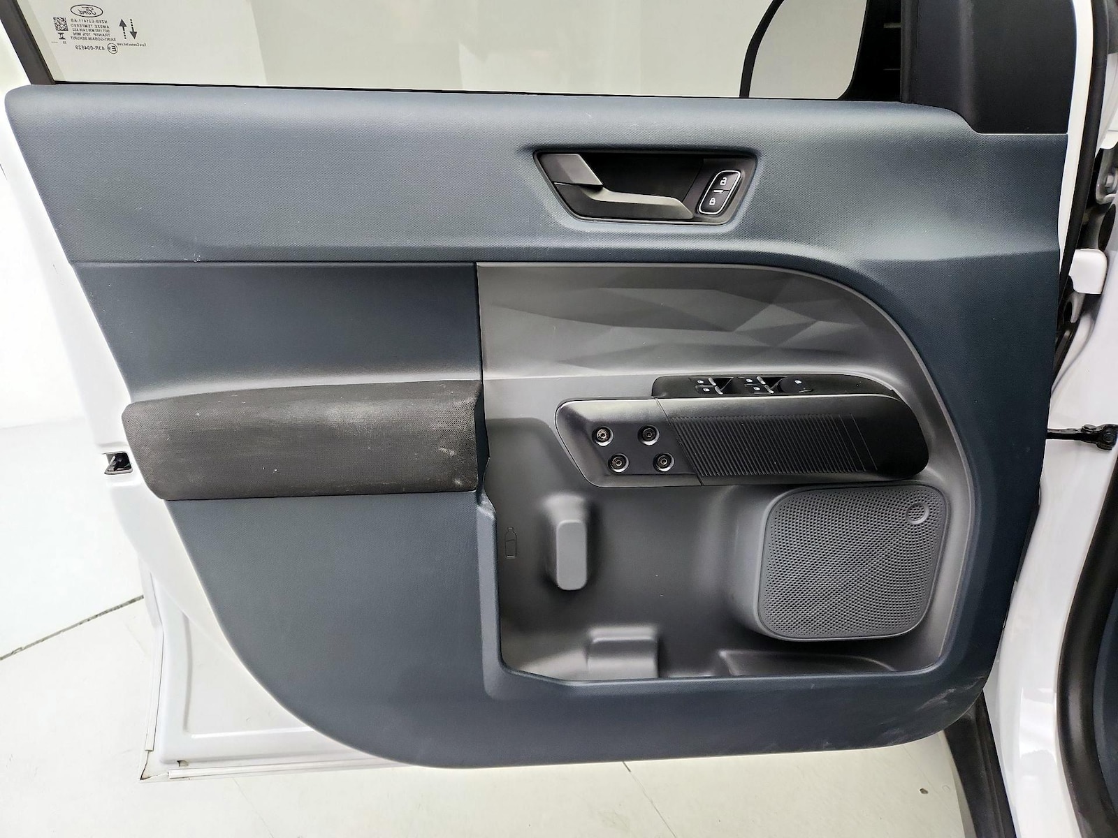 2023 Ford Maverick XL - Photo 13