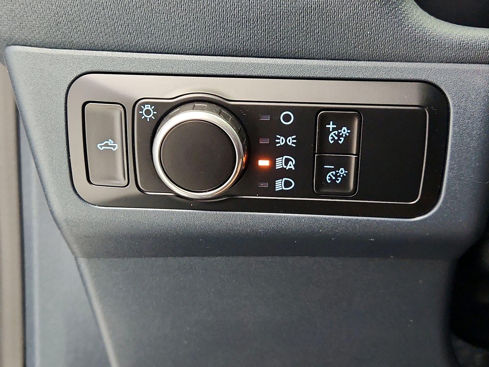 2023 Ford Maverick XL - Photo 14