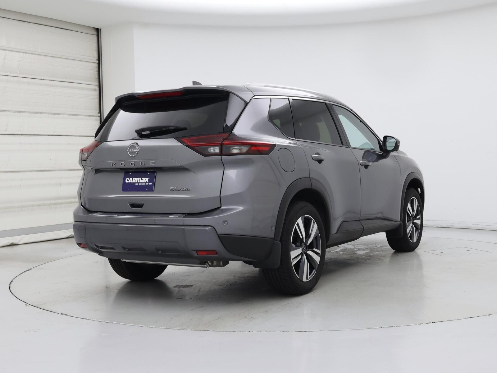 2025 Nissan Rogue SL - Photo 9