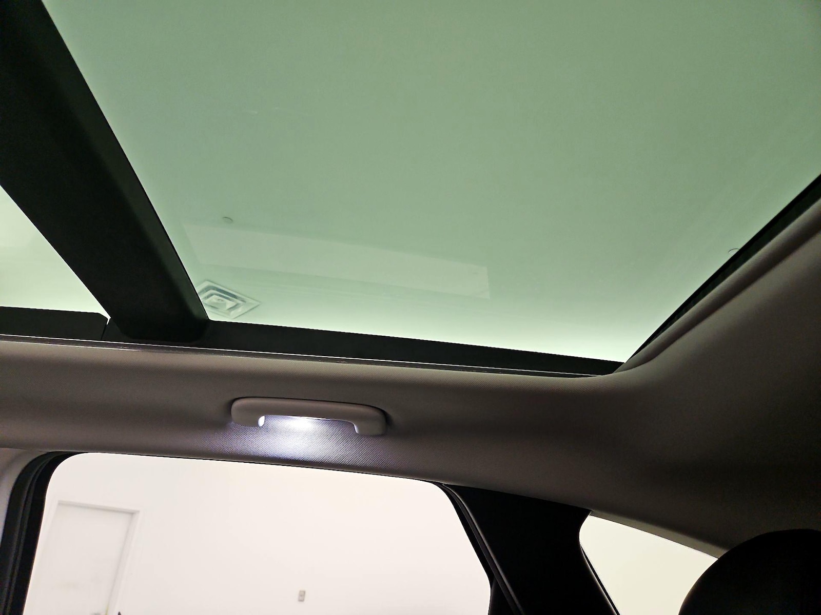 2025 Hyundai Tucson Limited - Photo 25