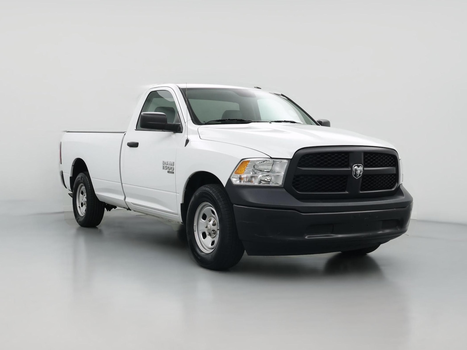 Bed Liner & Tow Hitch