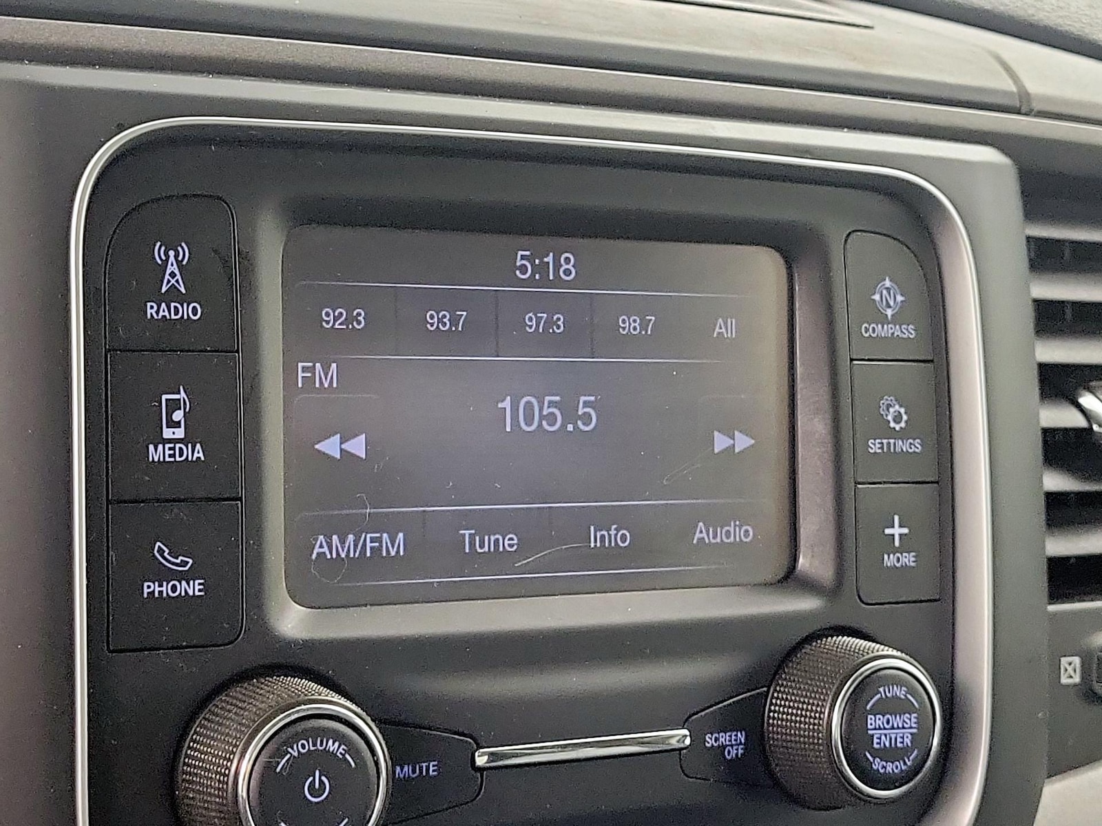 2023 RAM Ram 1500 Classic Tradesman - Photo 16