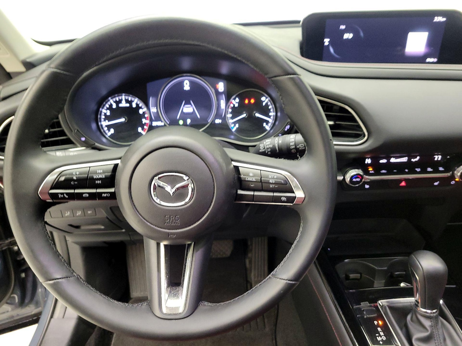 2024 Mazda CX-30 Carbon Edition - Photo 11