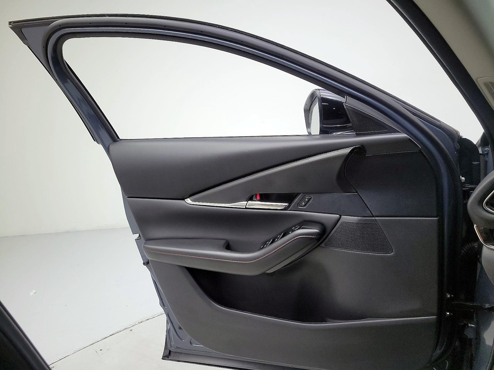 2024 Mazda CX-30 Carbon Edition - Photo 13