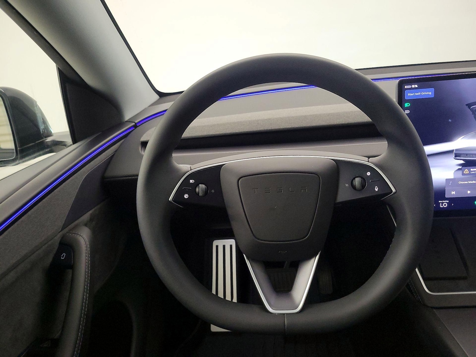 2026 Tesla Model Y Long Range - Photo 11