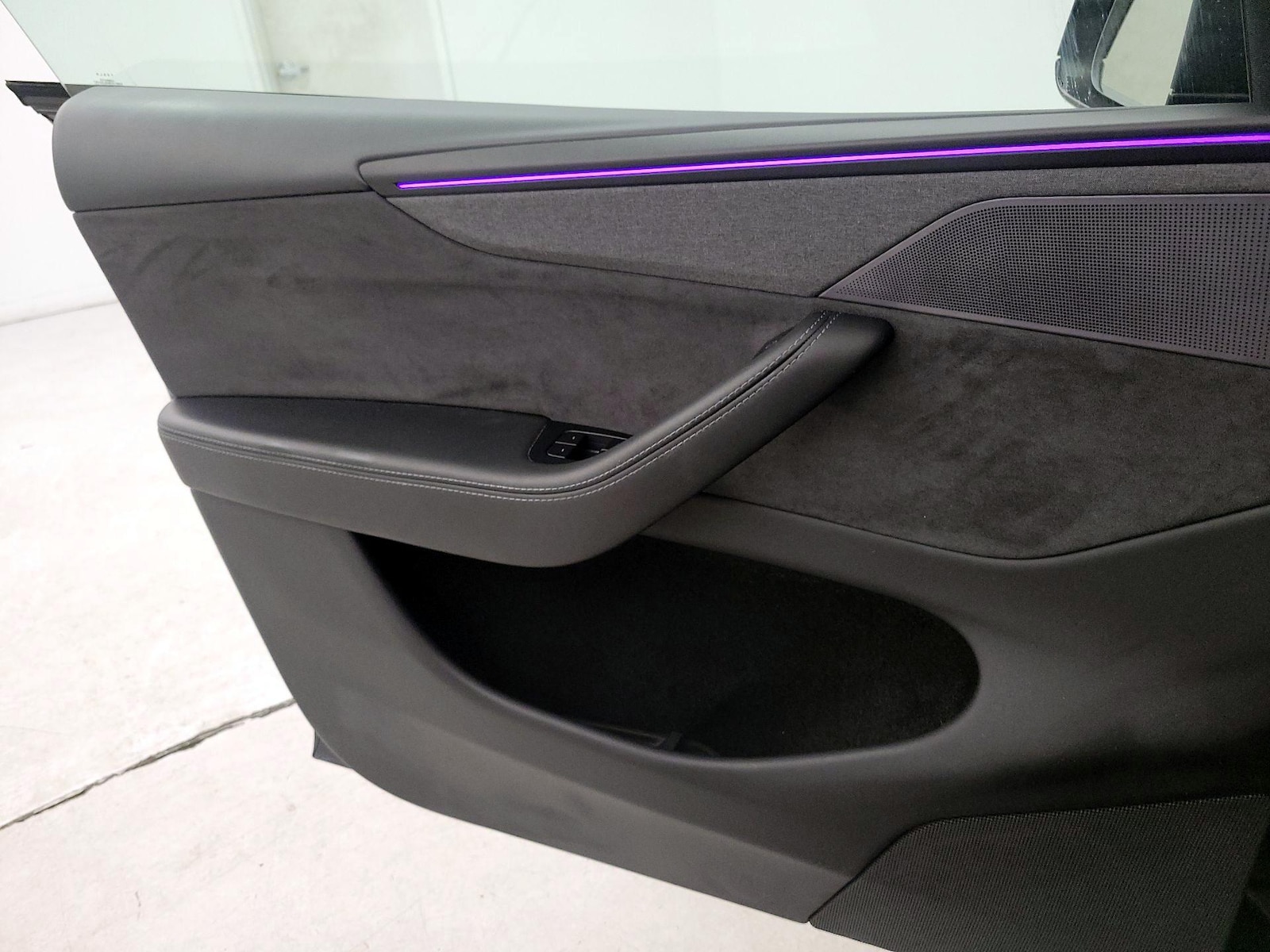 2026 Tesla Model Y Long Range - Photo 13
