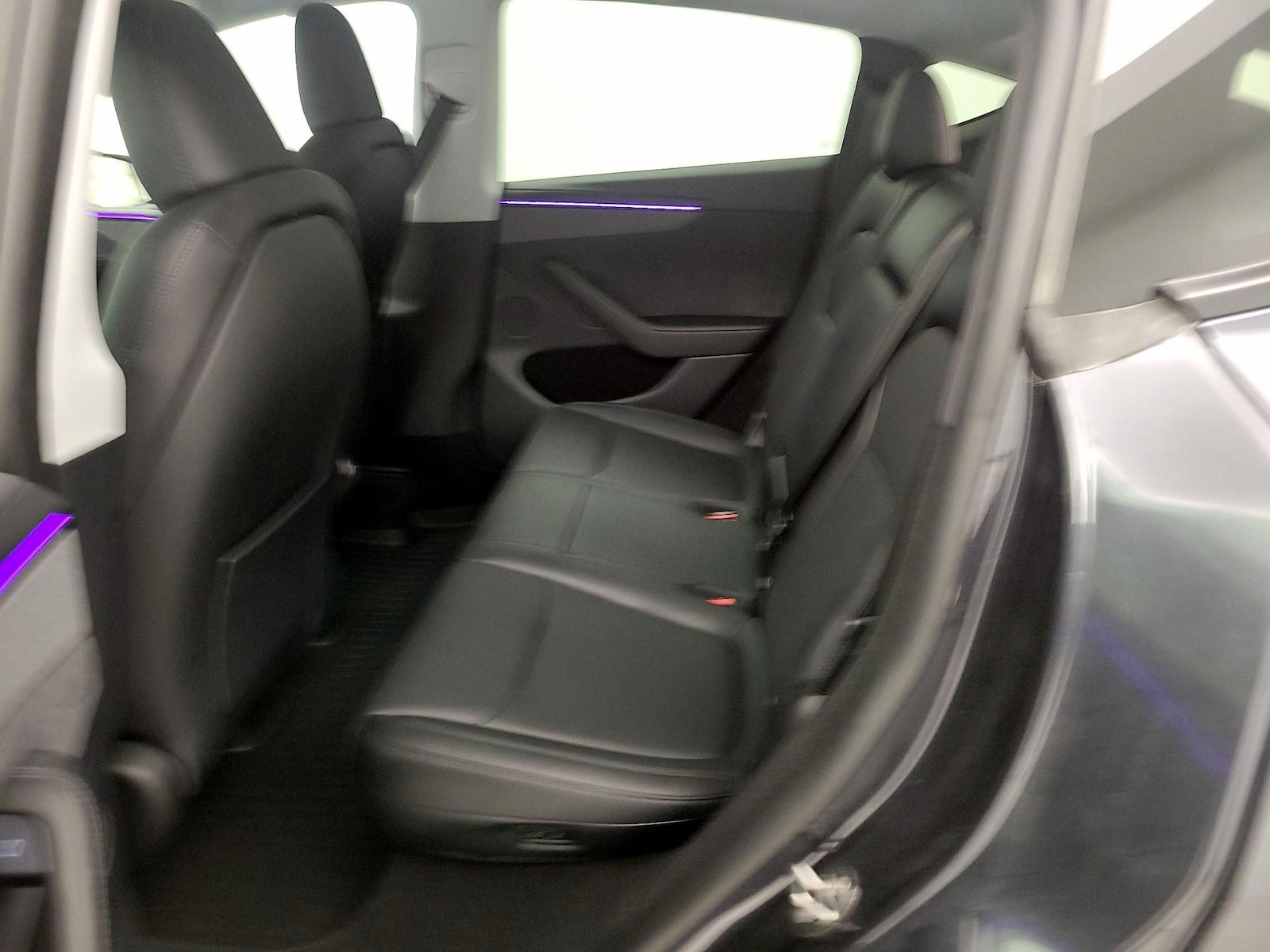 2026 Tesla Model Y Long Range - Photo 18
