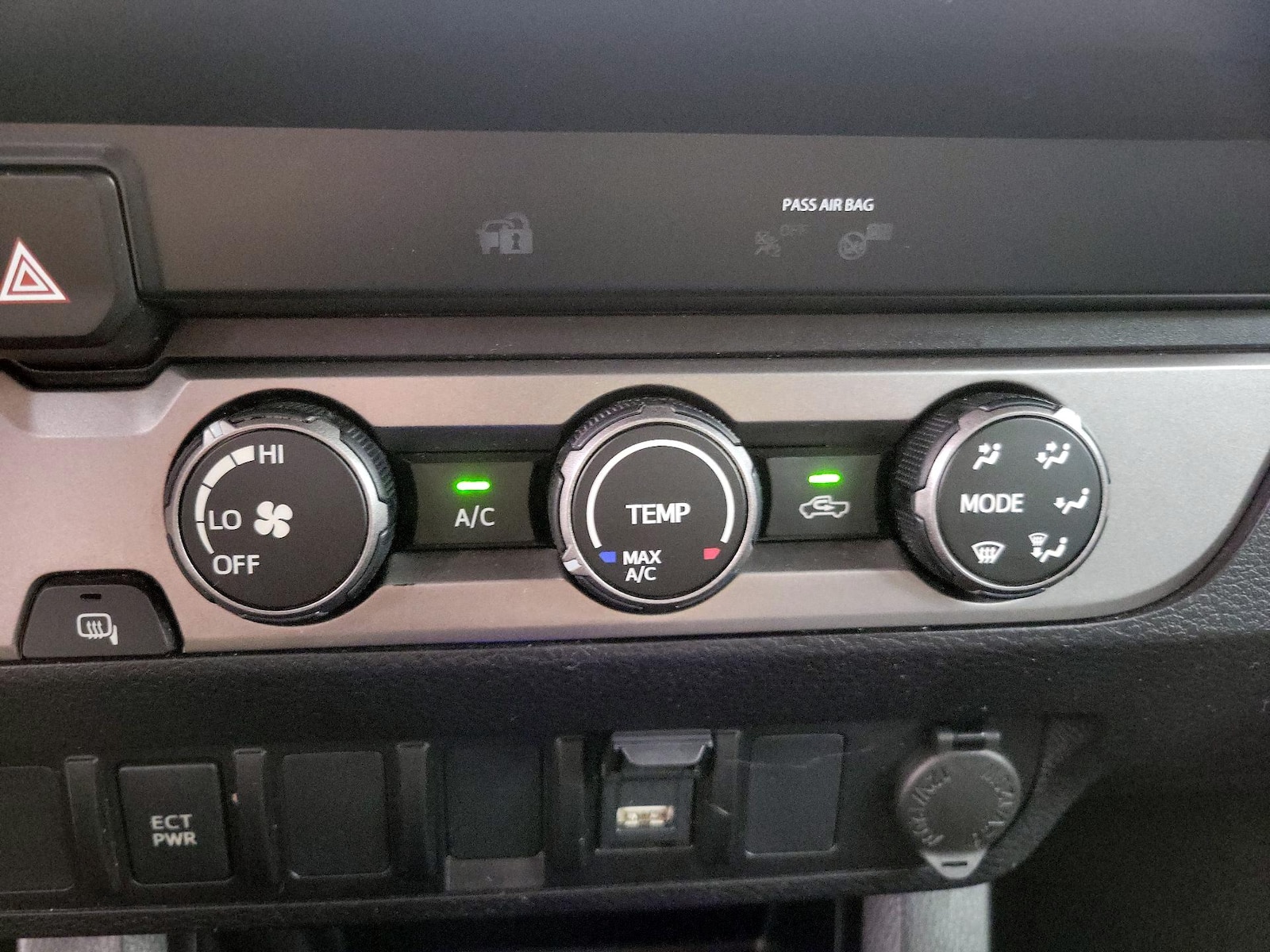 2021 Toyota Tacoma SR - Photo 17
