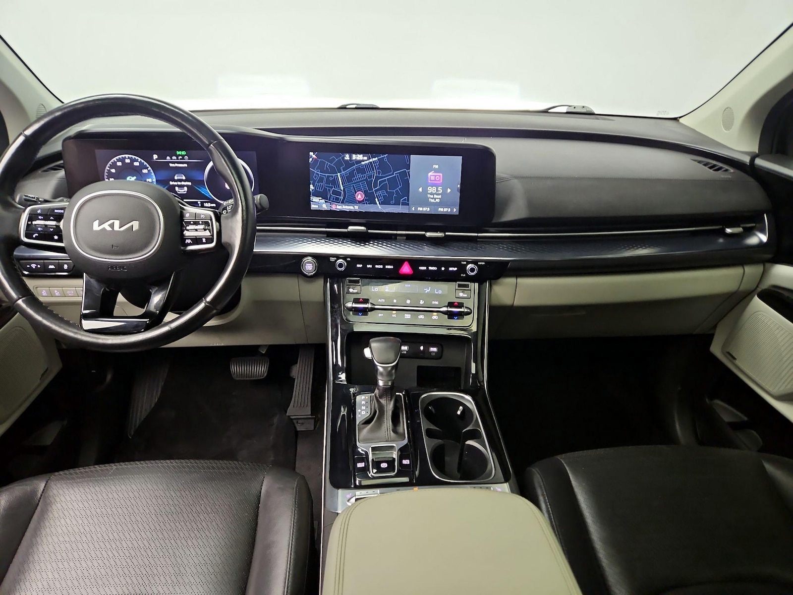 Apple CarPlay® & Android Auto™