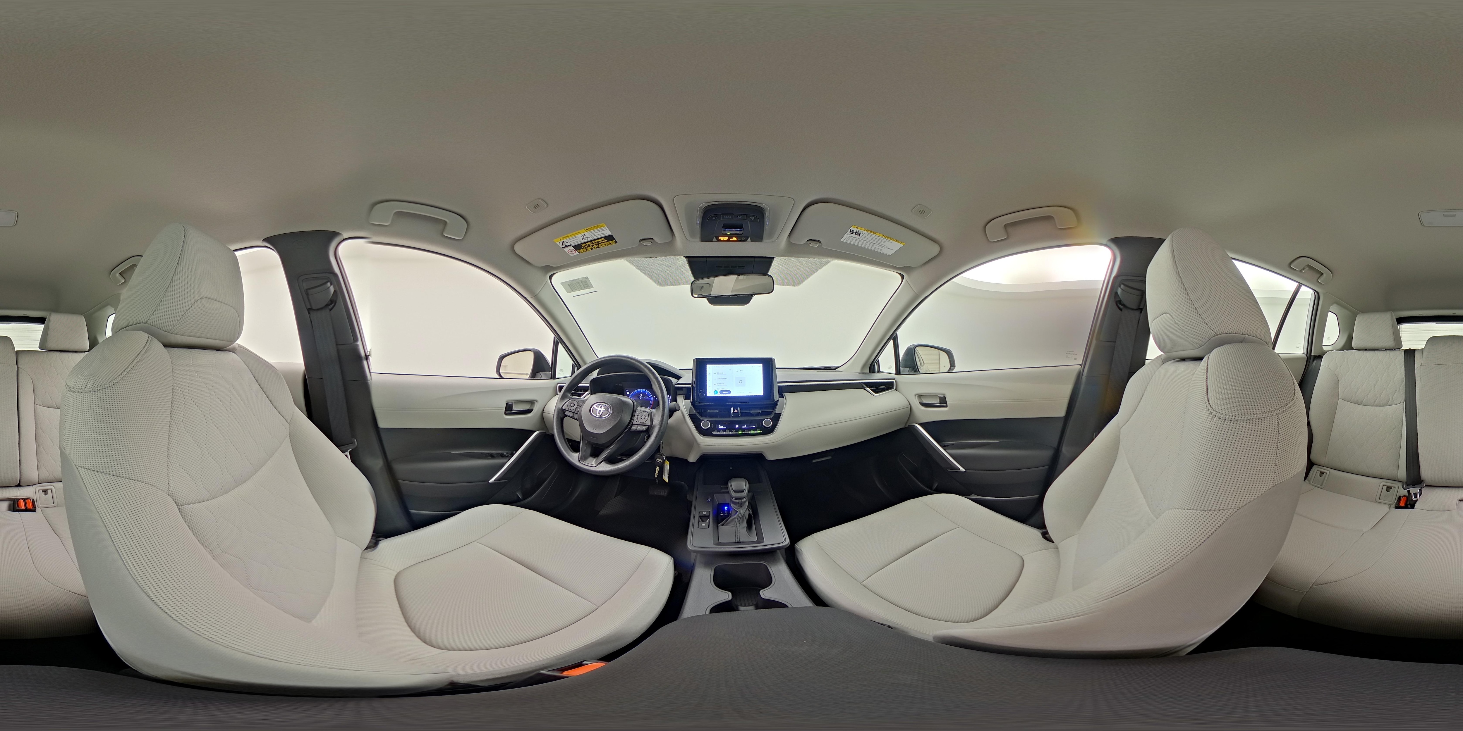 2026 Toyota Corolla Cross L - Photo 23